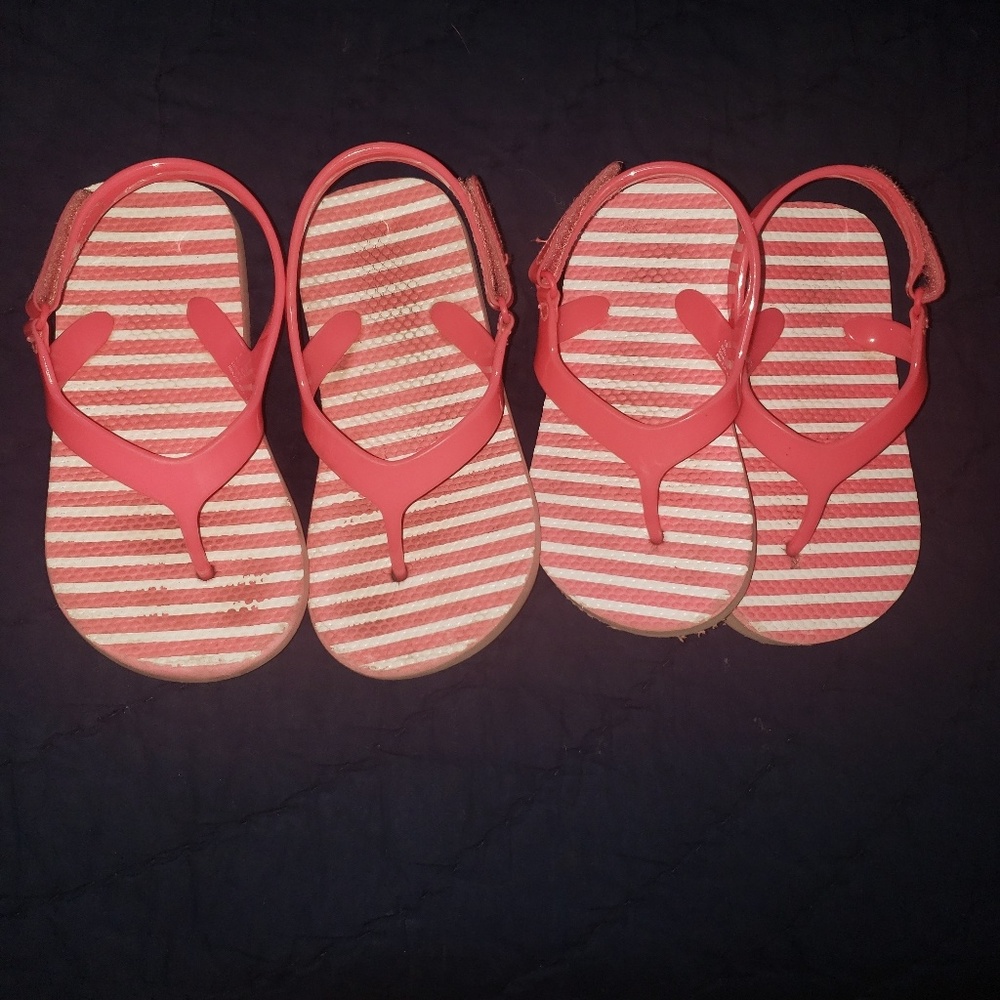 Gap sandals